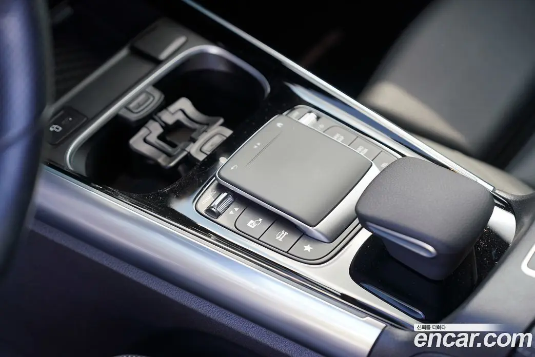 Mercedes-Benz EQA 2022 АКПП, фото 9