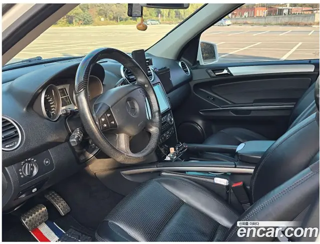 Mercedes-Benz M-Class 2007 6.2 АКПП, миниатюра 3
