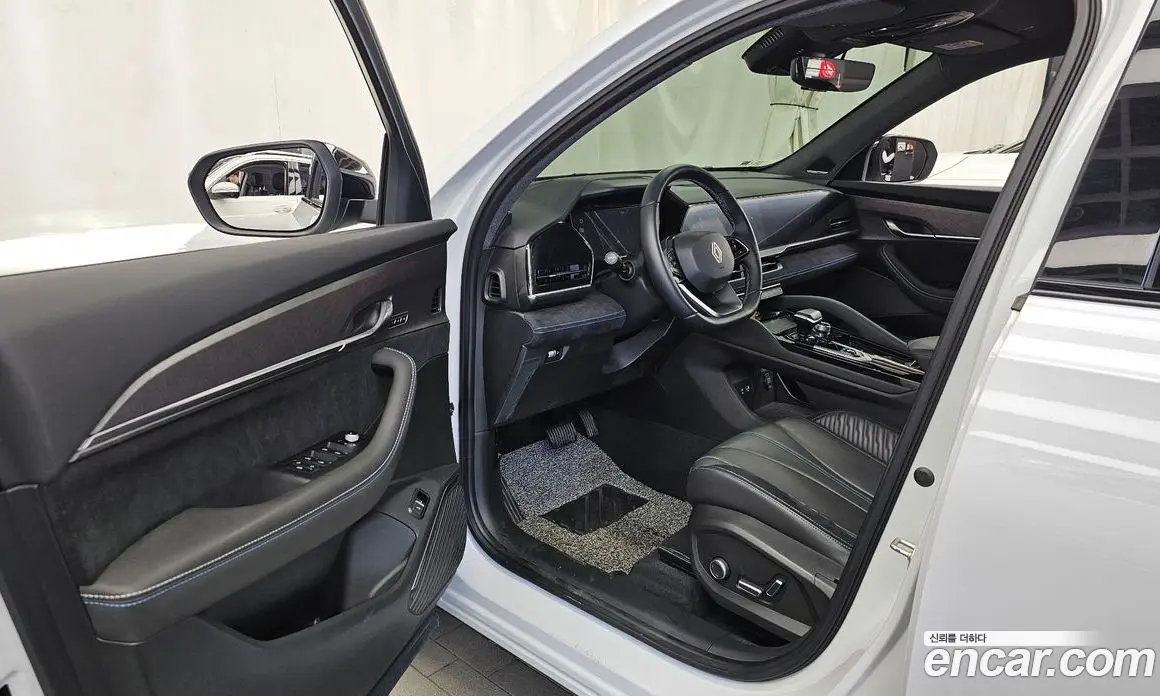 Renault (Samsung) Grand Koleos 2025 1.5 АКПП, фото 13