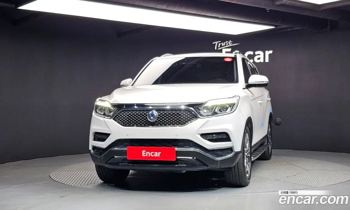 SsangYong Rexton 2018 2.2 АКПП, фото 3