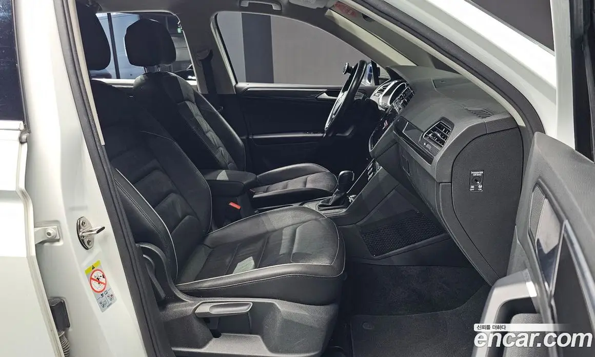 Volkswagen Tiguan 2020 2.0 АКПП, фото 11