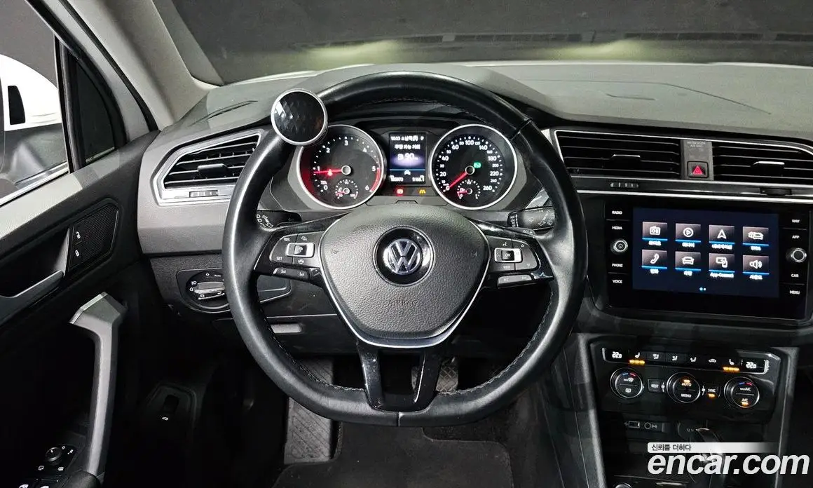 Volkswagen Tiguan 2020 2.0 АКПП, фото 13