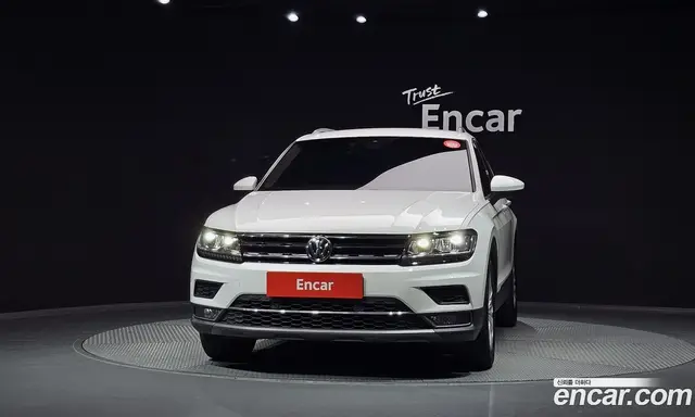 Volkswagen Tiguan 2020 2.0 АКПП, миниатюра 3
