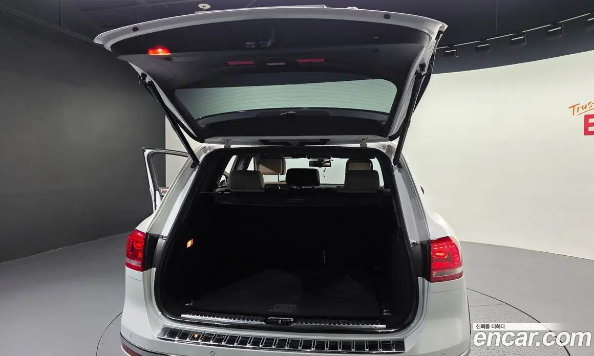 Volkswagen Touareg 2016 3.0 АКПП, фото 20