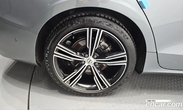 Volvo S60 2020 2.0 АКПП, миниатюра 4