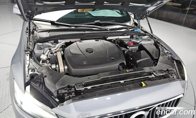 Volvo S60 2020 2.0 АКПП, миниатюра 5