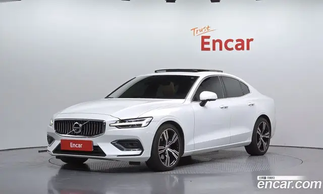 Volvo S60, 2021, 37 121 км