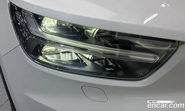 Volvo XC40 2021 2.0 АКПП, миниатюра 8