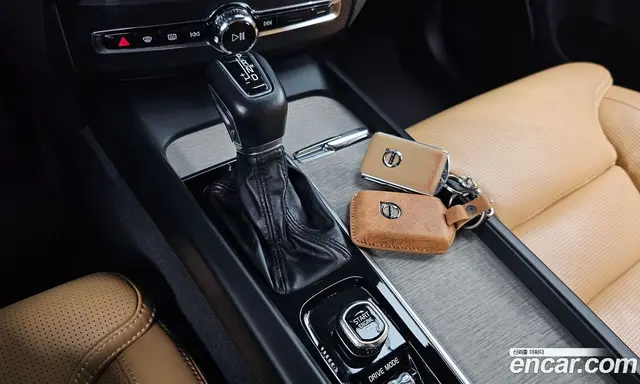 Volvo XC60 2019 2.0 АКПП, миниатюра 11 Volvo XC60 2019 2.0 АКПП, миниатюра 11