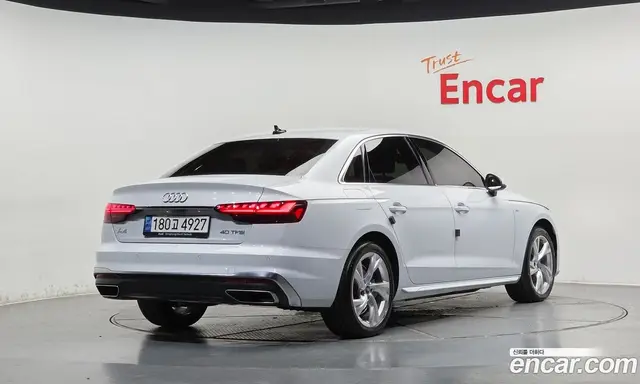 Audi A4 2022 2.0 АКПП, миниатюра 2
