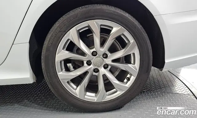 Audi A6 2015 2.0 АКПП, миниатюра 7