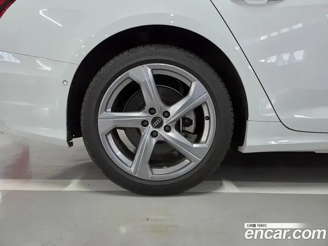 Audi A6 2025 2.0 АКПП, миниатюра 5