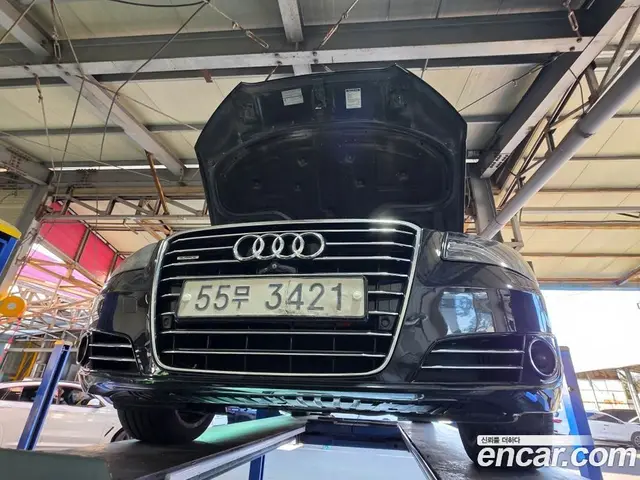 Audi A8, 2013, 330 467 км