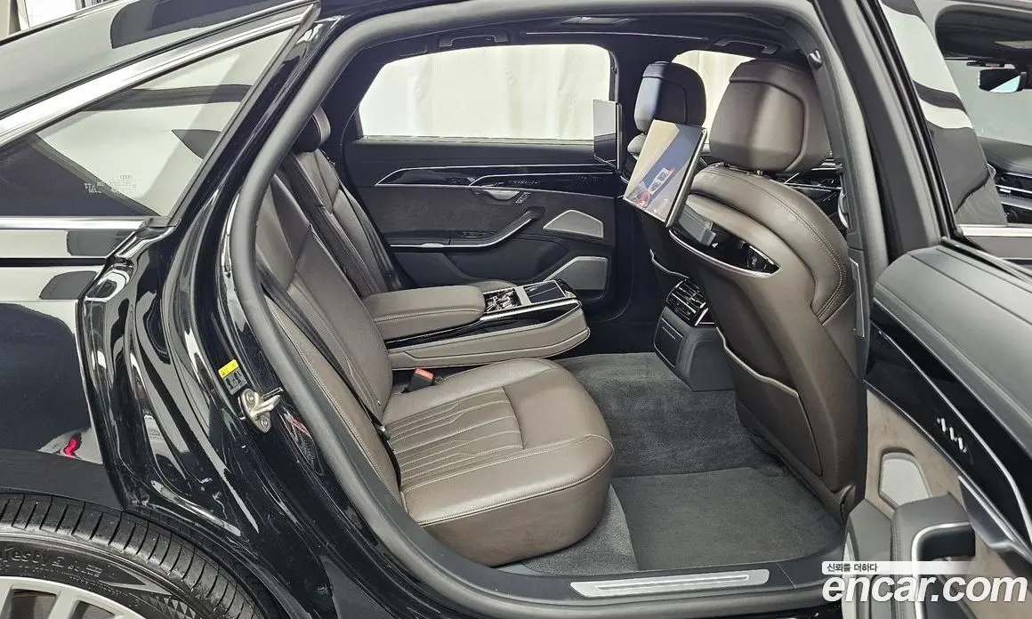 Audi A8 2021 3.0 АКПП, фото 16