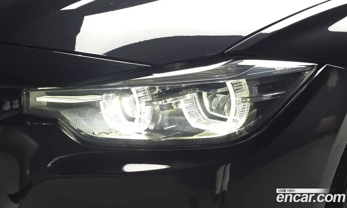 BMW 3 серия 2018 2.0 АКПП, фото 8