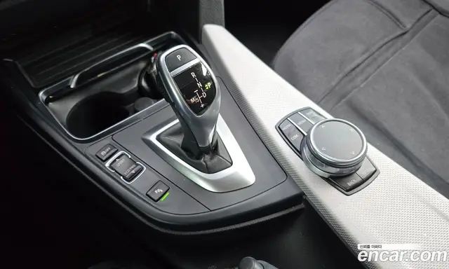 BMW 3 серия 2018 2.0 АКПП, миниатюра 12