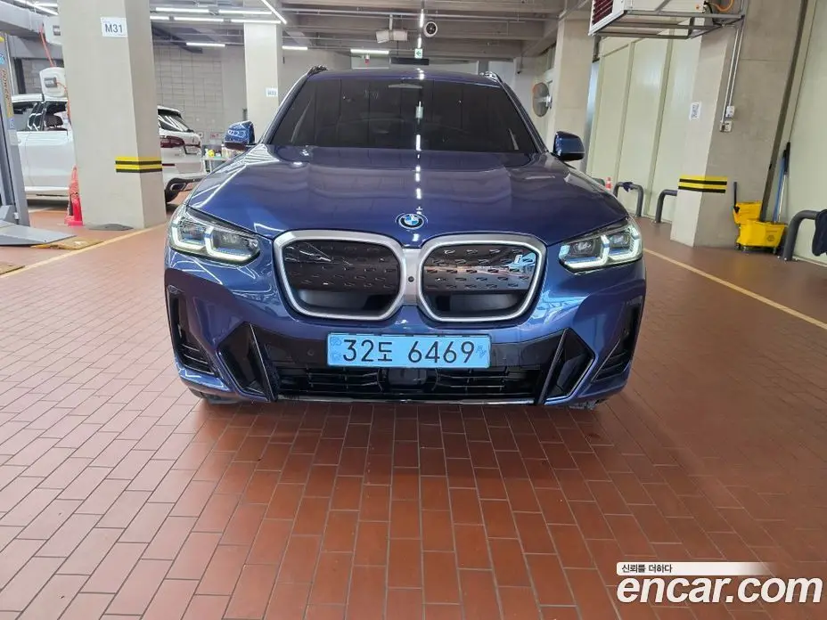 BMW iX3 2023 0.3 АКПП, фото 3