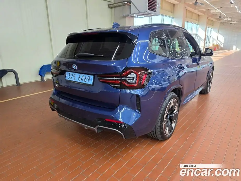 BMW iX3 2023 0.3 АКПП, фото 4
