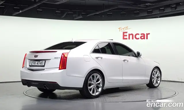Cadillac ATS 2018 2.0 АКПП, миниатюра 2
