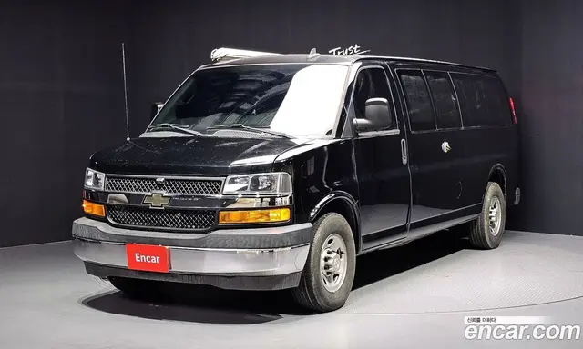 Chevrolet Express Van, 2018, 32 662 км