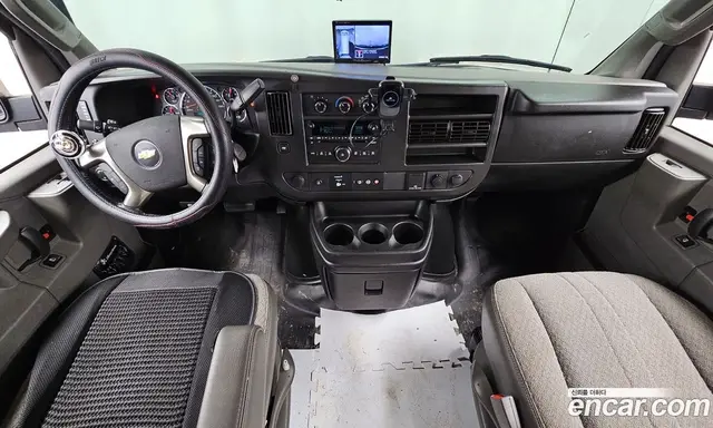 Chevrolet Express Van 2018 6.0 АКПП, миниатюра 7