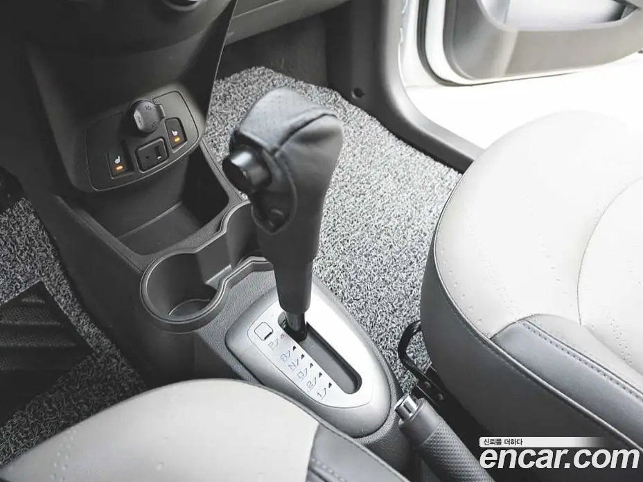 Chevrolet Spark 2013 1.0 АКПП, фото 9