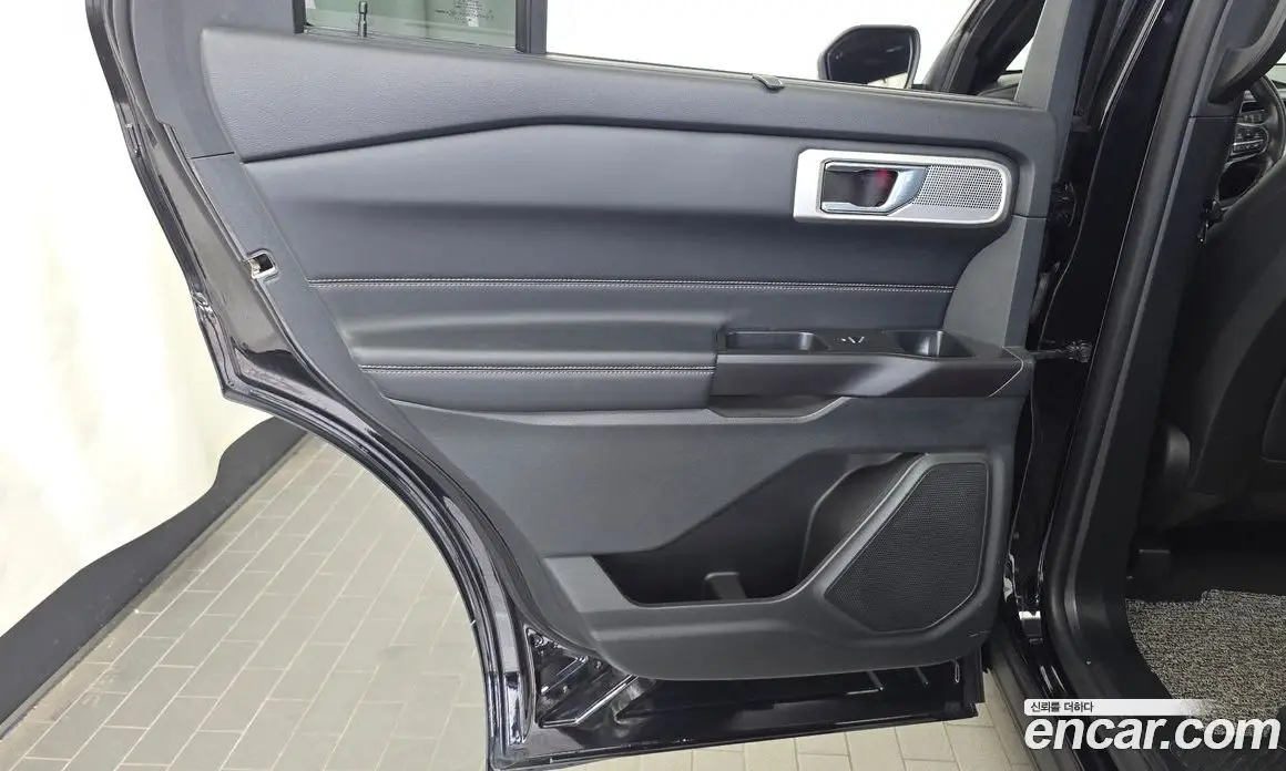 Ford Explorer 2019 2.3 АКПП, фото 15
