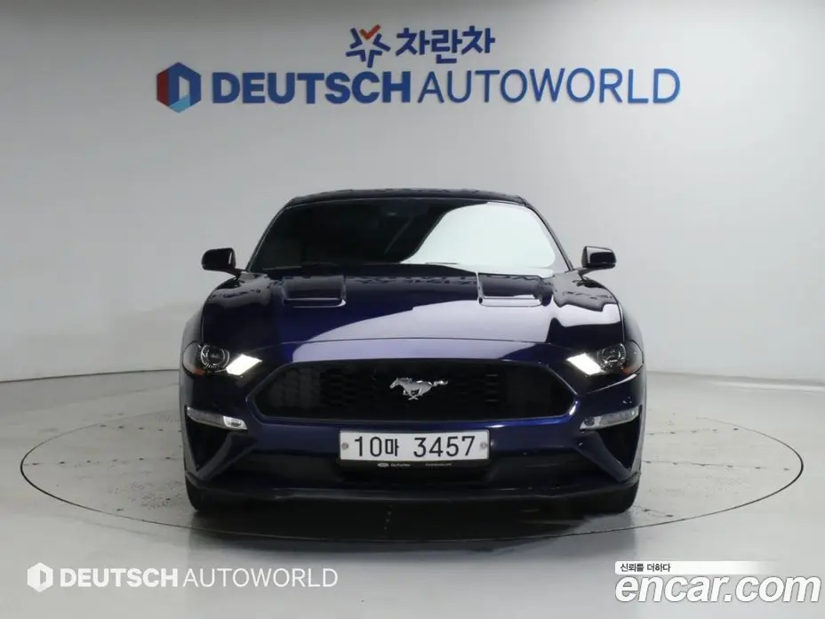 Ford Mustang 2018 2.3 АКПП, фото 3