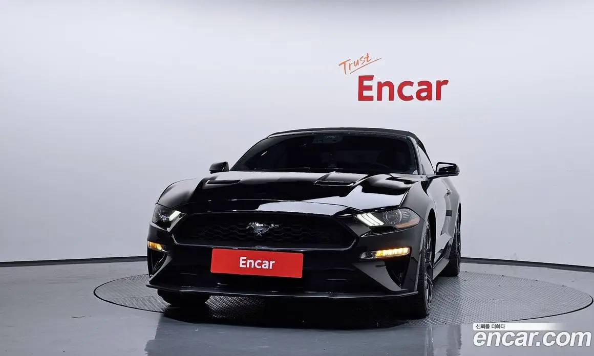 Ford Mustang 2020 2.3 АКПП, фото 3
