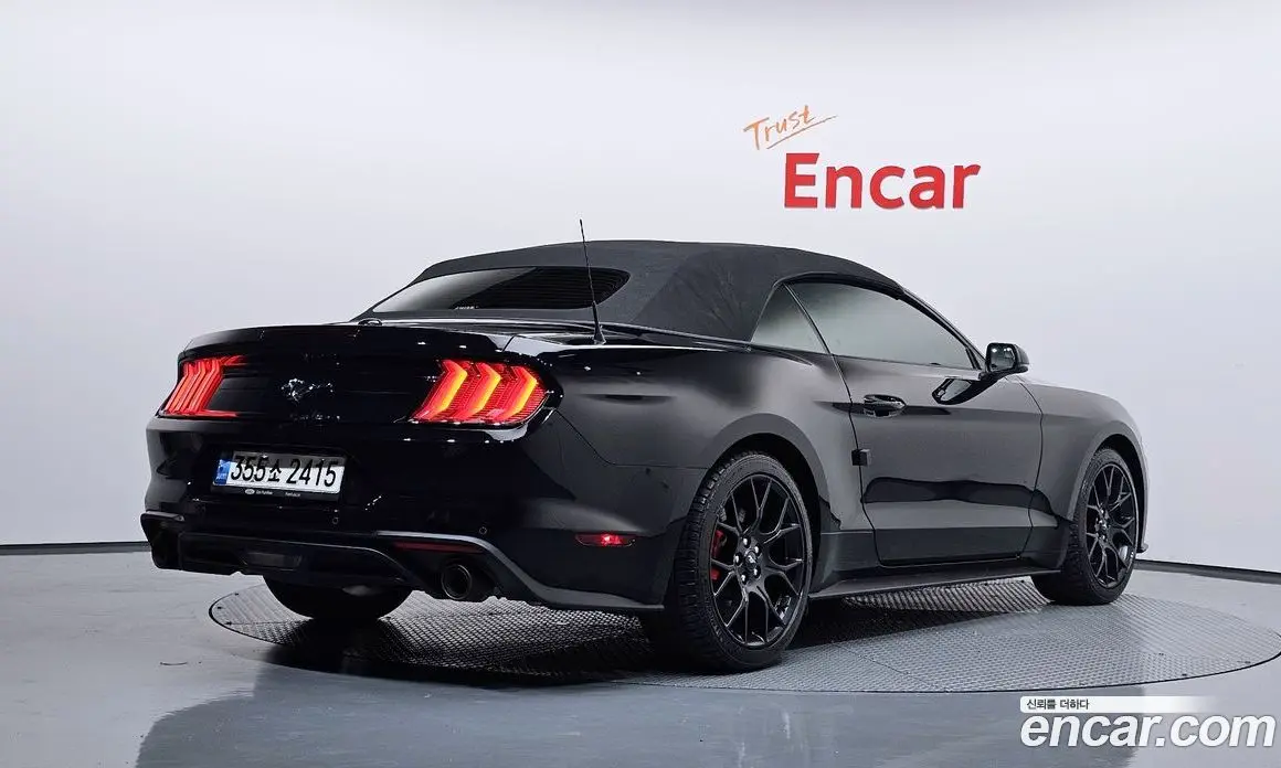 Ford Mustang 2020 2.3 АКПП, фото 4