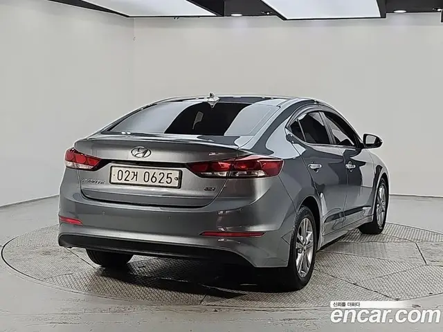 Hyundai Avante 2016 1.6 АКПП, миниатюра 4