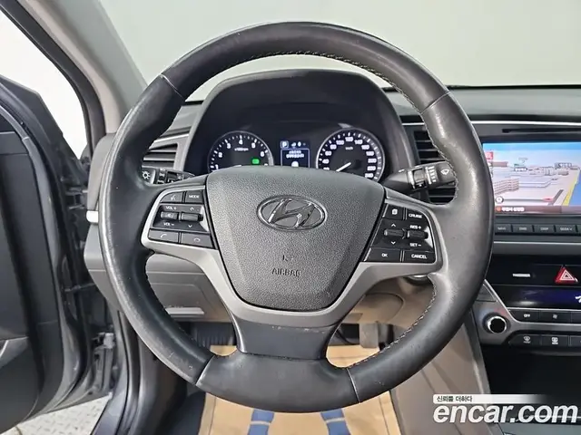 Hyundai Avante 2016 1.6 АКПП, миниатюра 9