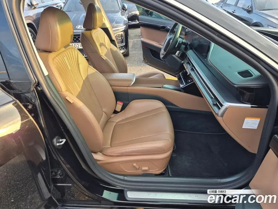 Hyundai Grandeur 2023 1.6 АКПП, фото 12