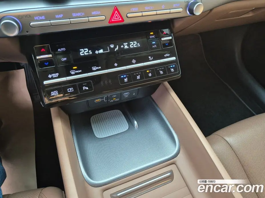 Hyundai Grandeur 2023 1.6 АКПП, фото 17