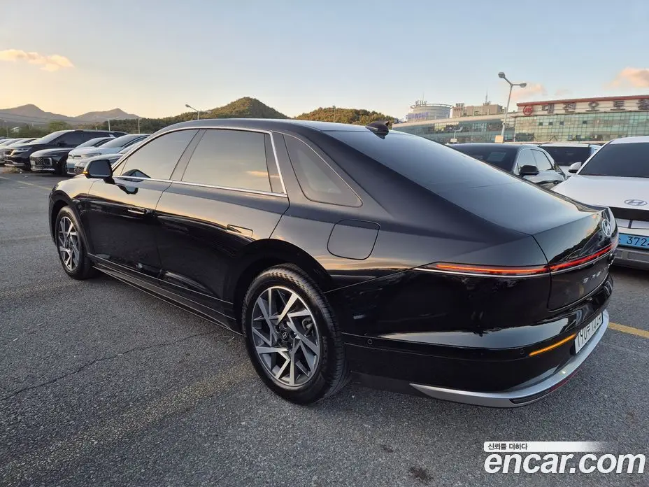 Hyundai Grandeur 2023 1.6 АКПП, фото 6