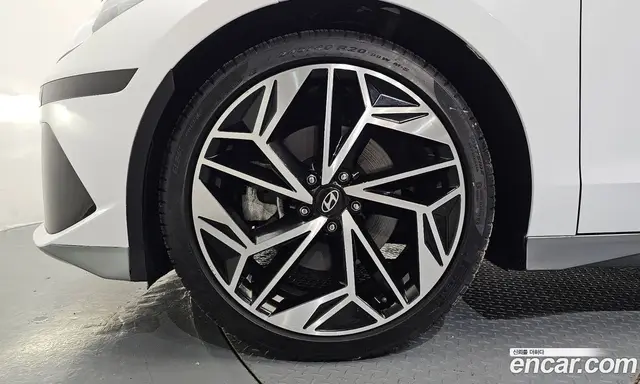 Hyundai Ioniq 6 2022 0.1 АКПП, миниатюра 5