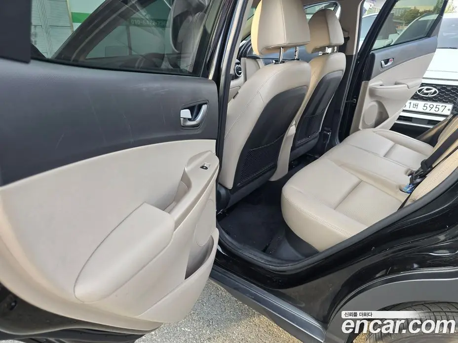 Hyundai Kona 2018 1.6 АКПП, фото 6