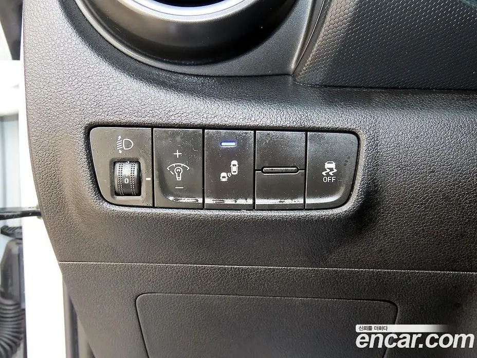 Hyundai Kona 2019 1.6 АКПП, фото 12