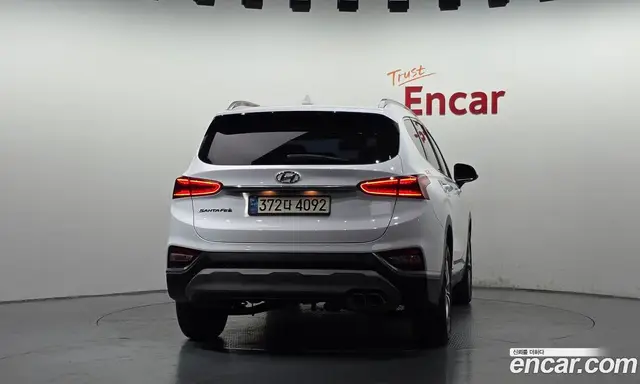 Hyundai Santa Fe 2020 2.0 АКПП, миниатюра 4 Hyundai Santa Fe 2020 2.0 АКПП, миниатюра 4