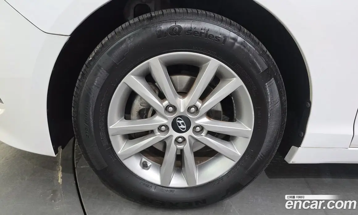 Hyundai Sonata 2015 2.0 АКПП, фото 5