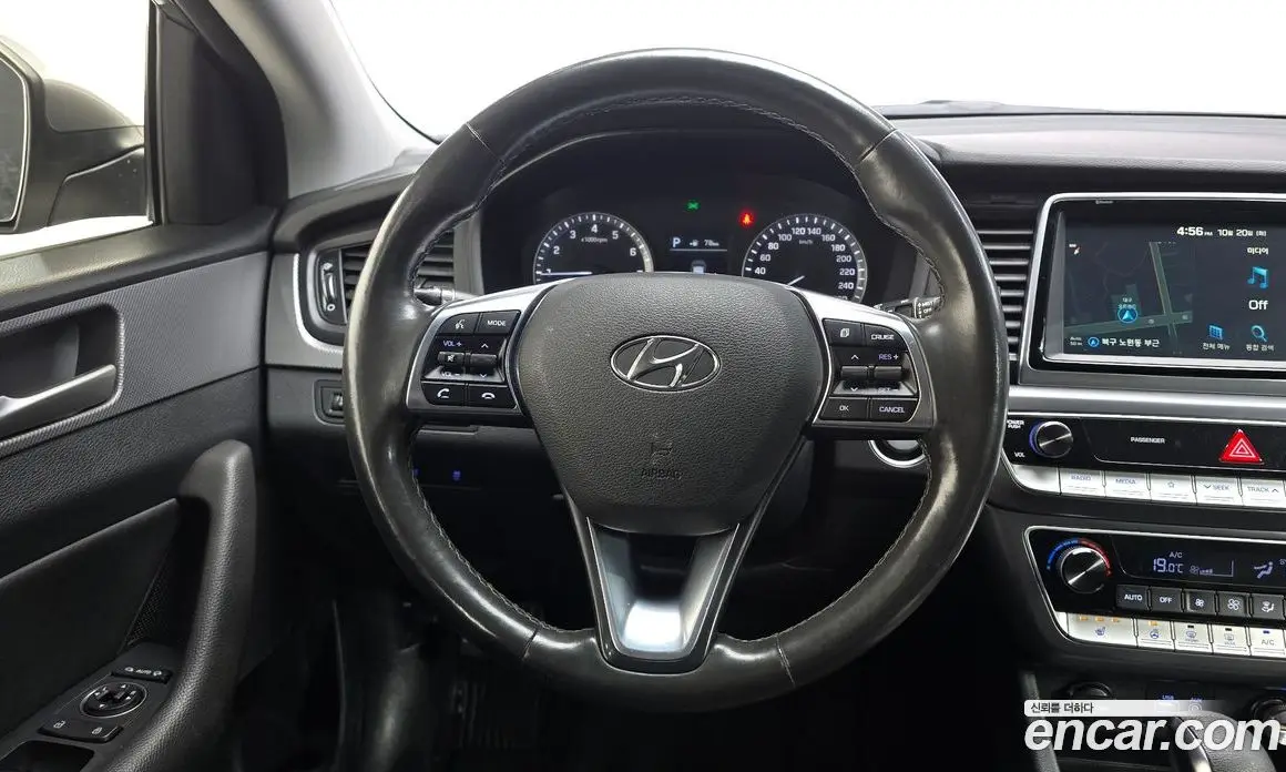 Hyundai Sonata 2017 2.0 АКПП, фото 12