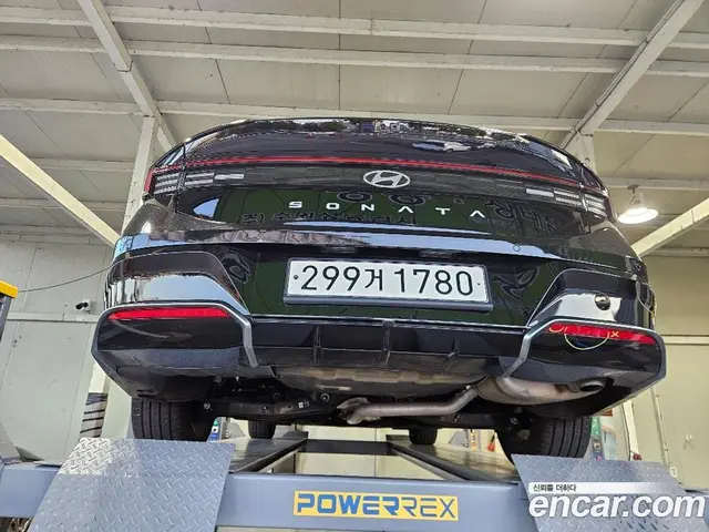 Hyundai Sonata 2023 2.0 АКПП, миниатюра 2