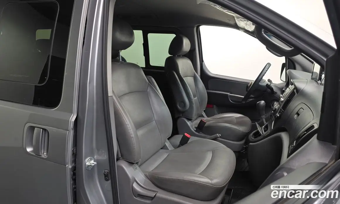 Hyundai Starex 2012 2.5 АКПП, фото 12