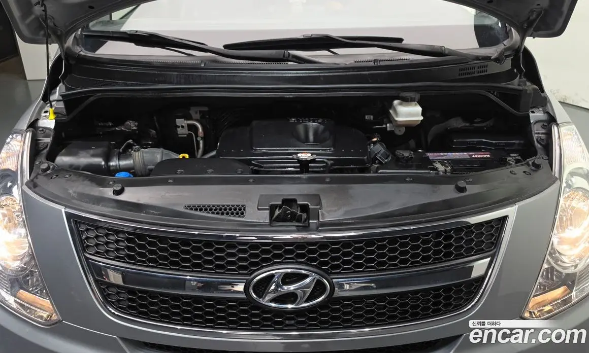 Hyundai Starex 2012 2.5 АКПП, фото 6