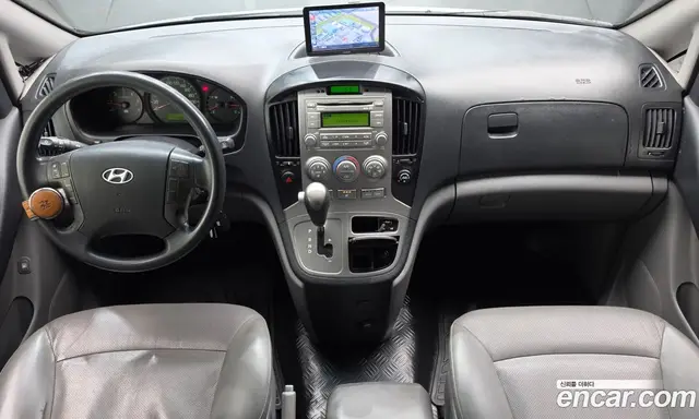 Hyundai Starex 2012 2.5 АКПП, миниатюра 7