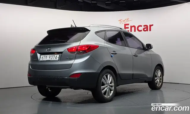 Hyundai Tucson 2011 2.0 АКПП, миниатюра 2