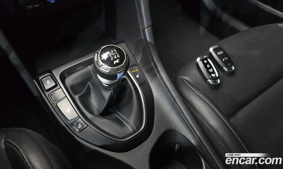 Hyundai Veloster 2019 2.0 МКПП, фото 9