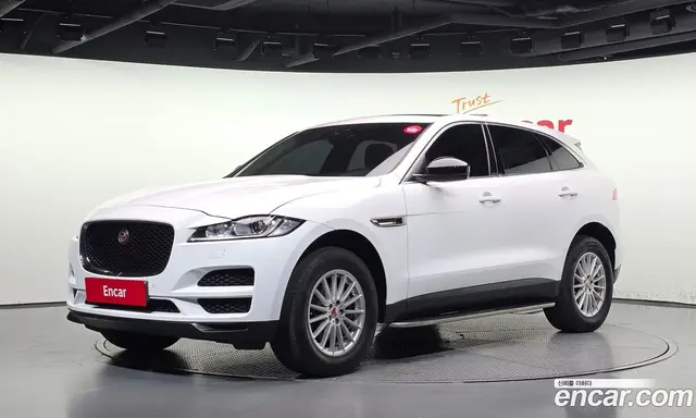 Jaguar F-Pace, 2017, 167 578 км