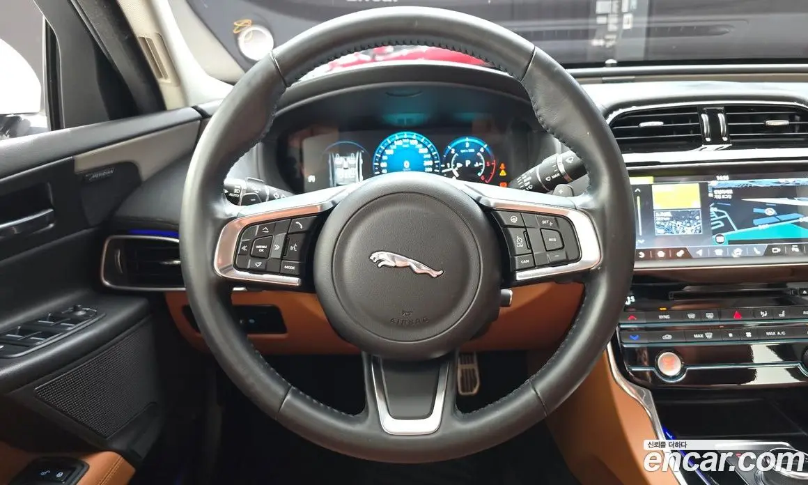 Jaguar XE 2019 2.0 АКПП, фото 13 Jaguar XE 2019 2.0 АКПП, фото 13