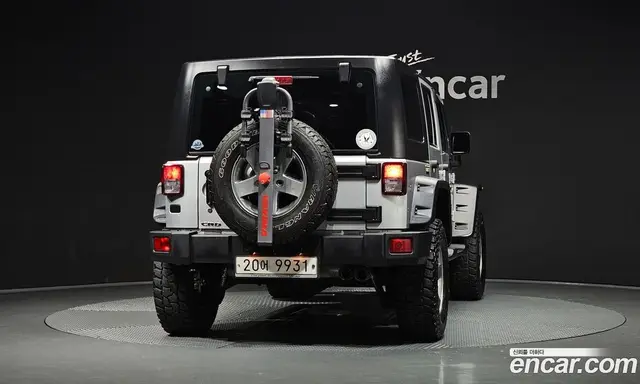 Jeep Wrangler 2011 2.8 АКПП, миниатюра 3